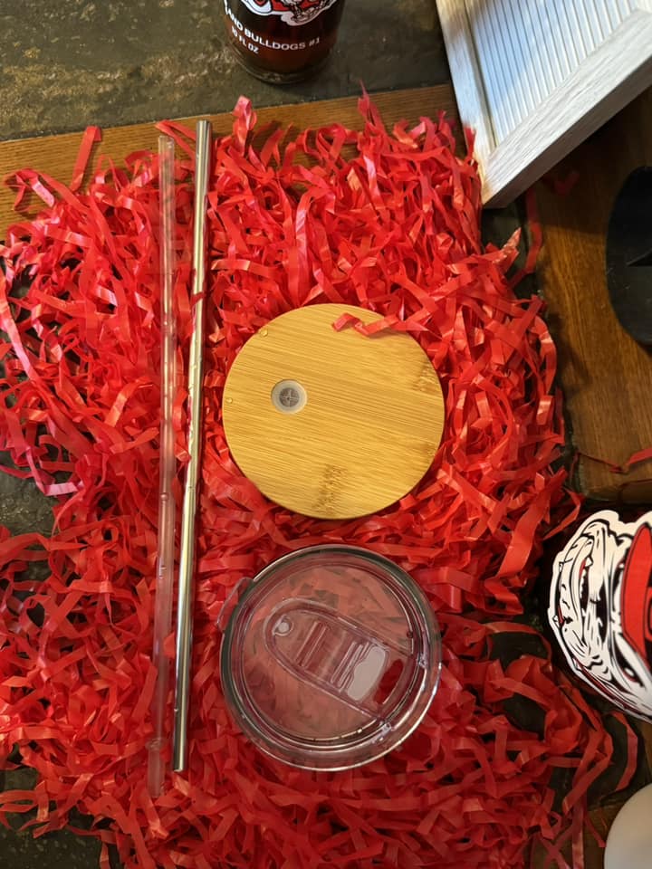 Custom 40 0z Glass Cup With Bamboo and Plastic Lid Metal and Plastic Straw